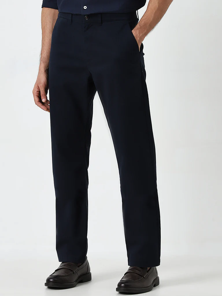 Ascot Navy Solid Relaxed-Fit Mid-Rise Cotton-Blend Chinos - Image 4