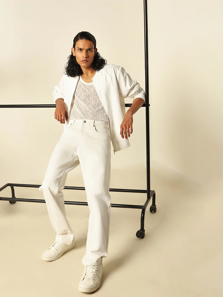 Ascot White Relaxed-Fit Mid-Rise Jeans - Image 5